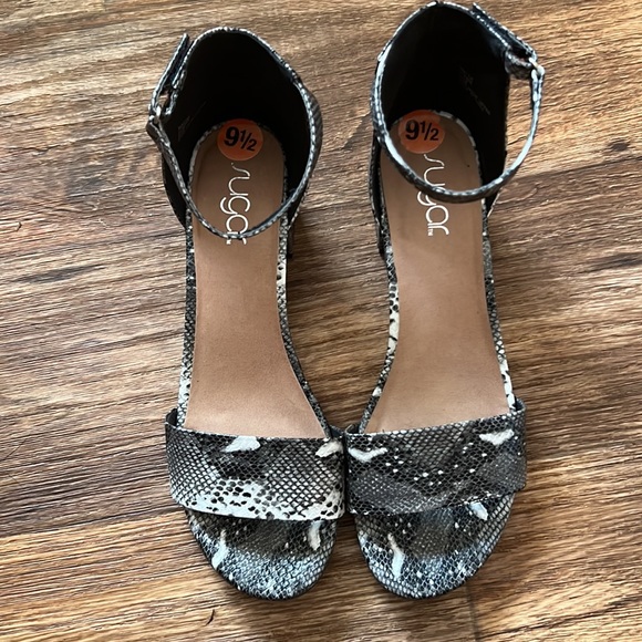 Python chunky low heels - Picture 4 of 4